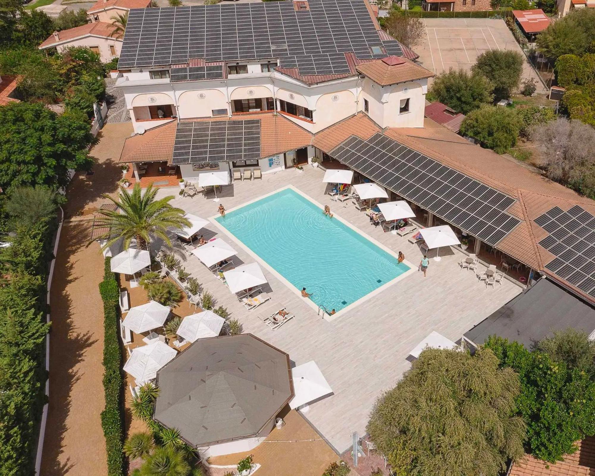 Zeta Club San Teodoro Le Rose Otel Dış mekan fotoğraf